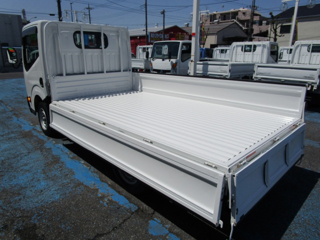 日産自動車 アトラス 小型 平ボディ CBF-SQ2F24(105368) 13枚目