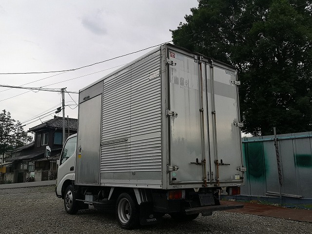 トヨタ ダイナ 小型 バン KK-XZU307(6510) 10枚目
