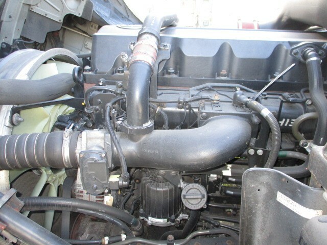 UDトラックス（日産） クオン 大型 トラクタ QKG-GK6XAD(9277) 52枚目
