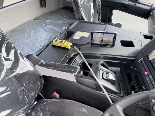 三菱ふそう スーパーグレート 大型 コンテナ専用車 2PG-FV80VY(104736) 42枚目