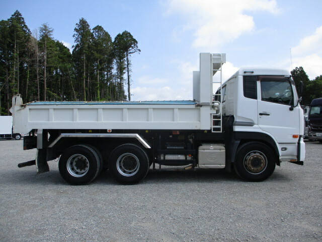 Nissan UD quon Large Soil dump QKG-CW5XL(31555) 4枚目