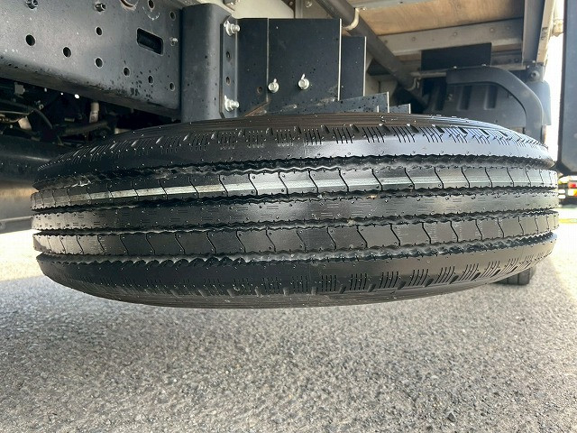 日野 デュトロ 小型 バン 2RG-XZU650M(105852) 48枚目