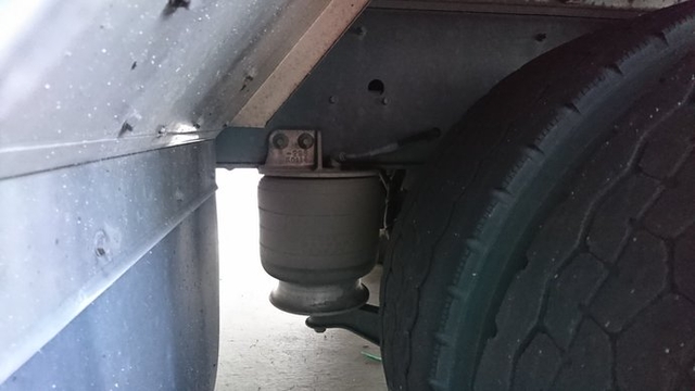 いすゞ ギガ 大型 冷蔵冷凍バン PJ-CYJ51W6(2294) 22枚目