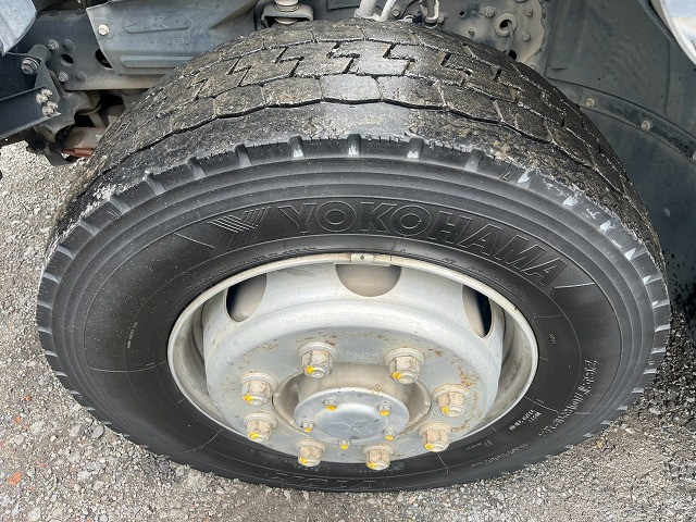 三菱ふそう ファイター 増トン コンテナ専用車 QKG-FK72FZ(110323) 46枚目