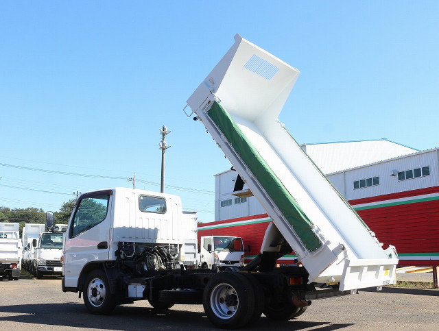 三菱ふそう キャンター 小型 土砂ダンプ TKG-FBA30(113023) 30枚目