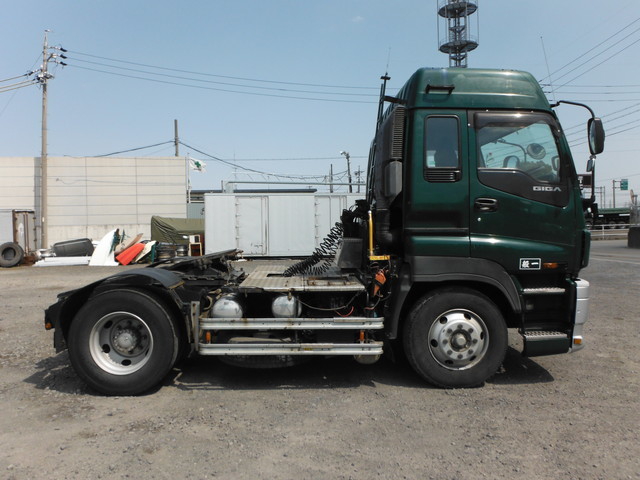 いすゞ ギガ 大型 トラクタ PDG-EXD52D8(3409) 7枚目