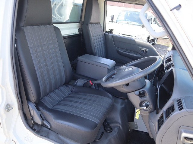 マツダ ボンゴ 小型 バン DBF-SLP2T(109963) 35枚目