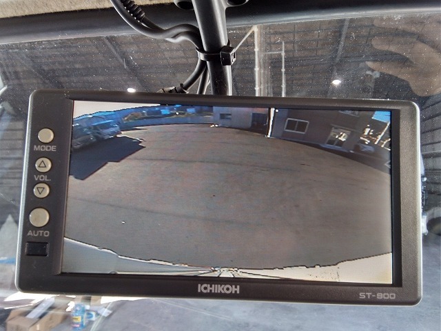 三菱ふそう ファイター 中型 バン PA-FK61R(8949) 44枚目