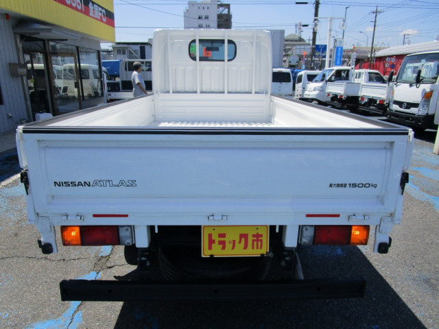 日産自動車 アトラス 小型 平ボディ CBF-SQ2F24(105368) 5枚目