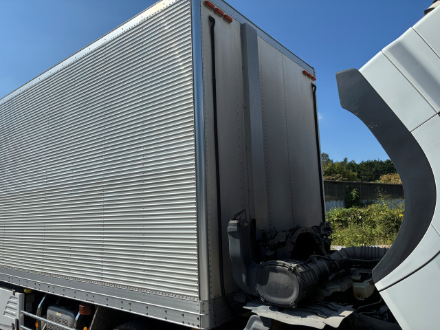 日野 プロフィア 大型 冷蔵冷凍バン 2DG-FW1AHJ(113610) 43枚目