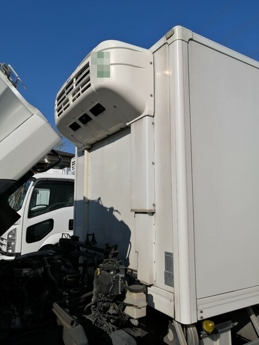 UDトラックス（日産） コンドル 中型 冷蔵冷凍バン SKG-MK38L(5583) 57枚目