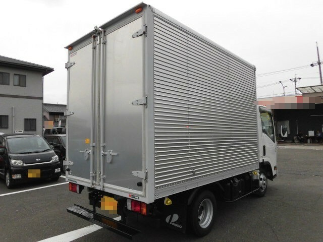 いすゞ エルフ 小型 バン TRG-NLR85AN(7130) 3枚目