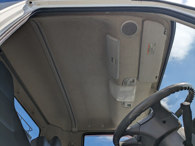 三菱ふそう ファイター 中型 コンテナ専用車 TKG-FK71F(113419) 31枚目
