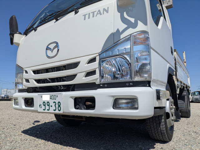 マツダ タイタン 小型 平ボディ 2RG-LHR88A(105694) 4枚目