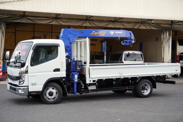 三菱ふそう キャンター 小型 平ボディ（クレーン付） 2RG-FEB80(105883) 1枚目