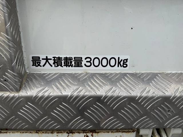 いすゞ エルフ 小型 土砂ダンプ 2RG-NKR88AD(110256) 9枚目