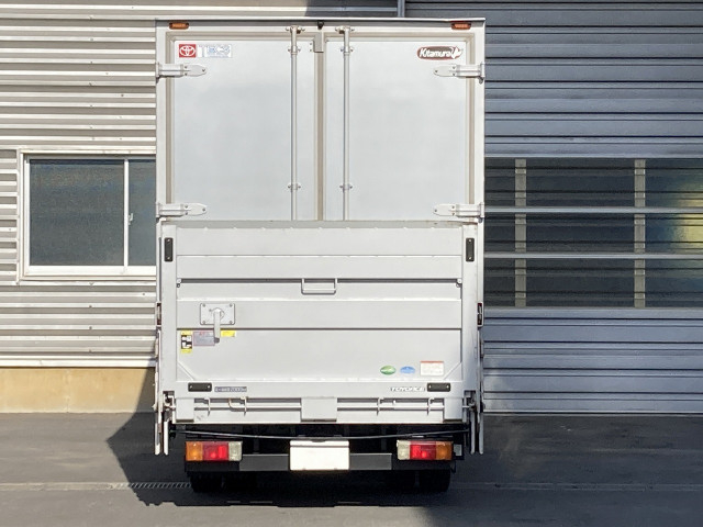 トヨタ トヨエース 小型 バン TPG-XZU645(109343) 3枚目