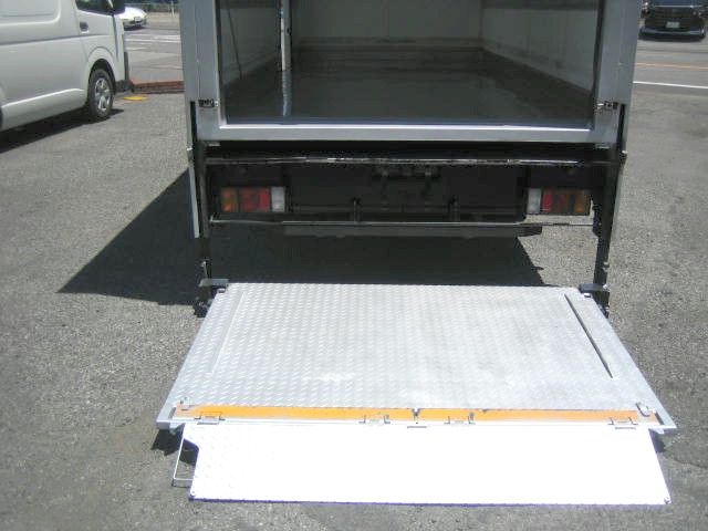 Isuzu elf Small Freezer box_body TKG-NPR85AN(105942) 11枚目