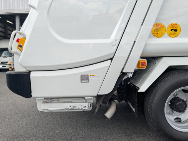 三菱ふそう キャンター 小型 塵芥車（プレス式） 2RG-FEAV0(111469) 37枚目
