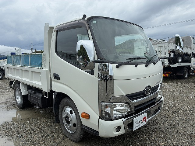 トヨタ トヨエース 小型 土砂ダンプ TKG-XZU620D(109352) 10枚目