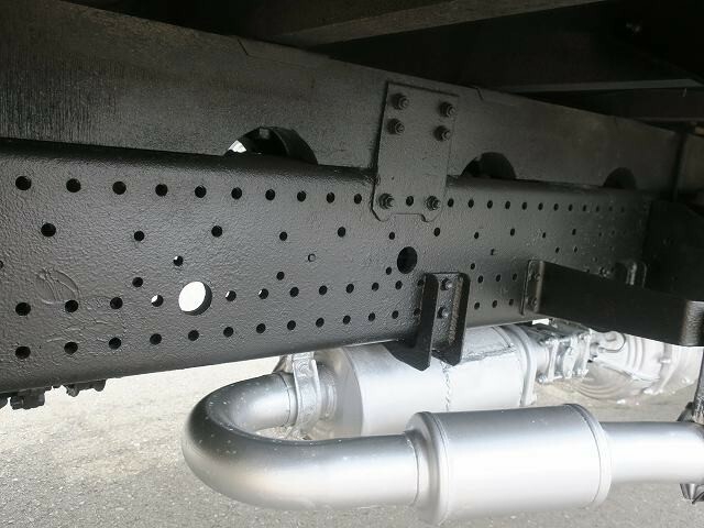 いすゞ フォワード 増トン 平ボディ（クレーン付） PKG-FSR34S2(40011) 11枚目