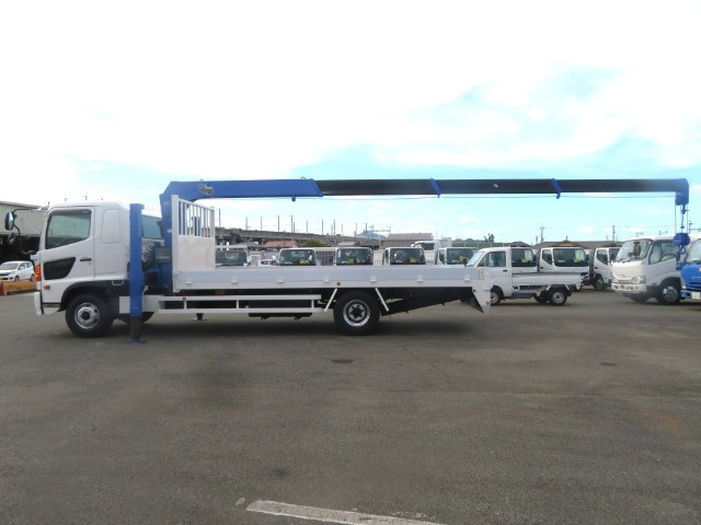 日野 レンジャー 増トン 平ボディ（クレーン付） TKG-GD7JLAA(110884) 29枚目