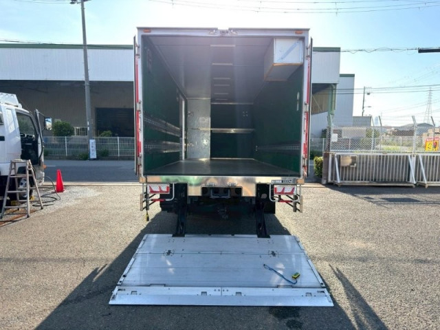 三菱ふそう ファイター 増トン バン 2KG-FK65FZ(105957) 7枚目
