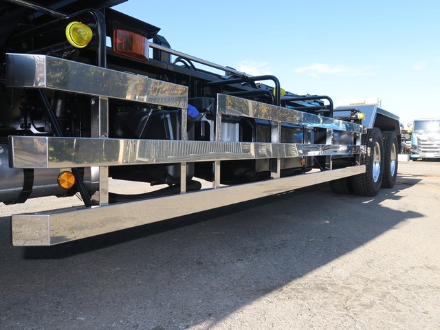 日野 プロフィア 大型 コンテナ専用車 2DG-FS1AHE(105138) 17枚目