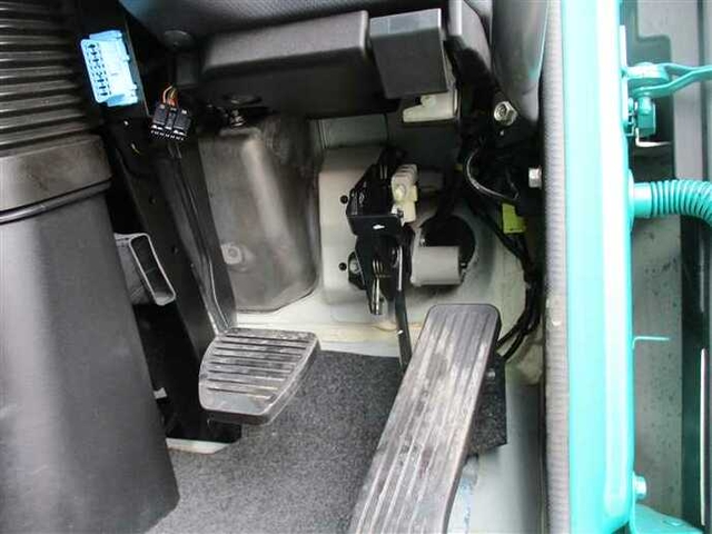 いすゞ ギガ 大型 トラクタ QDG-EXZ52BJ(37770) 19枚目