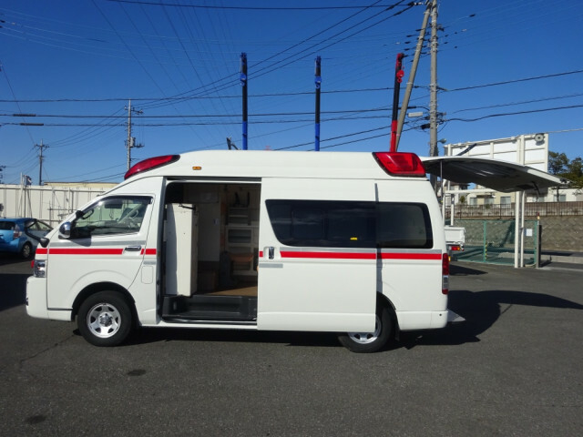 トヨタ ハイエース 小型 その他 CBF-TRH226S(39609) 7枚目