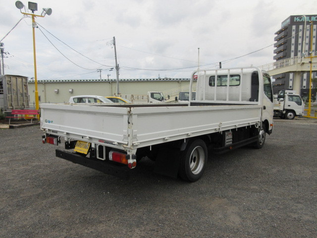 日野 デュトロ 小型 平ボディ 2RG-XZU710M(93894) 4枚目