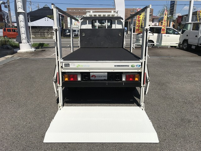 いすゞ エルフ 小型 平ボディ 2RG-NKR88A(111681) 14枚目