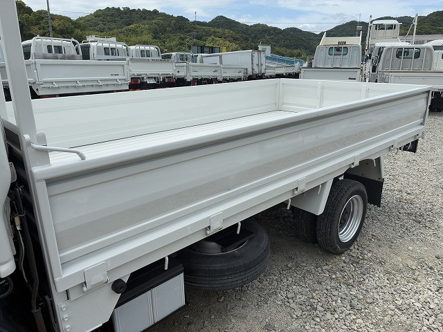 いすゞ エルフ 小型 平ボディ TRG-NHR85A(105790) 48枚目