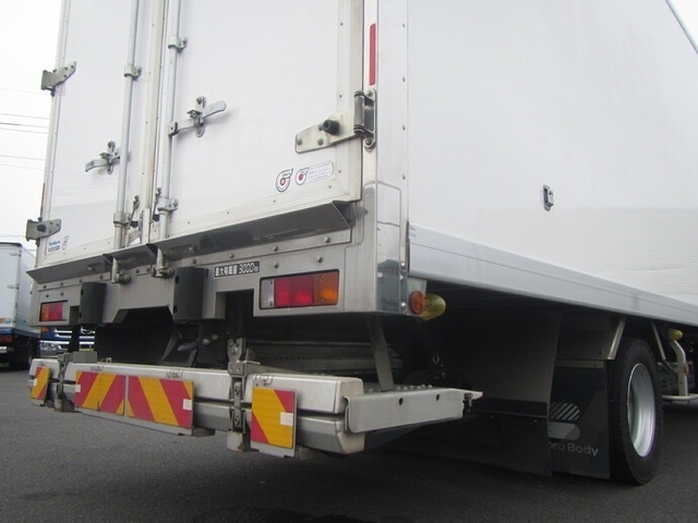 Nissan UD kazet Small Freezer box_body TPG-FEB8Y(38686) 7枚目
