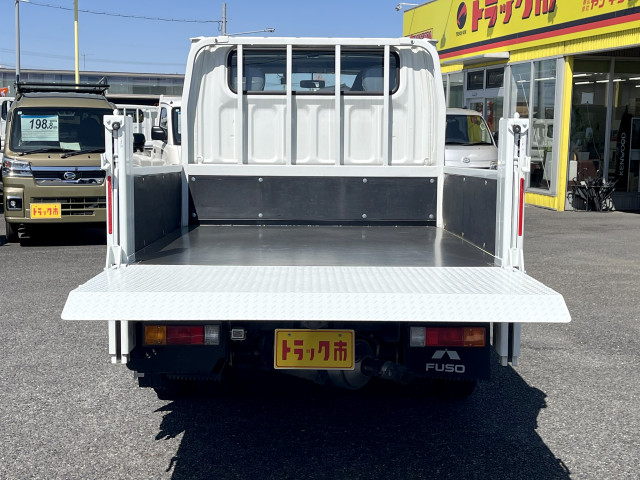 三菱ふそう キャンター 小型 Wキャブ 2RG-FBA20(103428) 6枚目