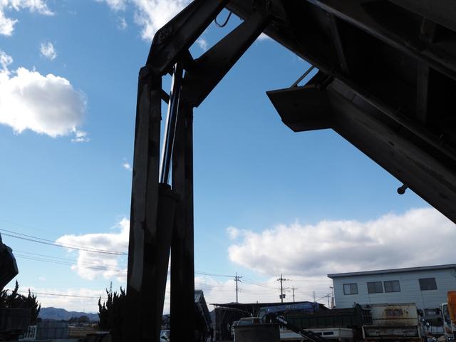 UDトラックス（日産） クオン 大型 土砂ダンプ *********(100229) 42枚目