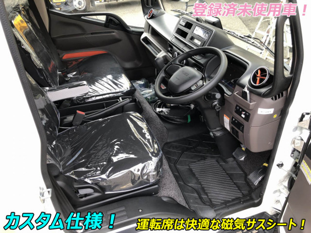 三菱ふそう キャンター 小型 冷蔵冷凍バン 2RG-FEB80(107512) 4枚目
