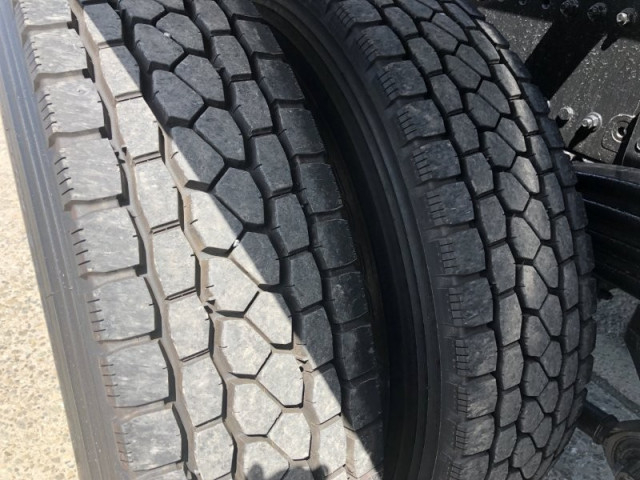 日野 プロフィア 大型 コンテナ専用車 2DG-FS1AJE(107824) 29枚目