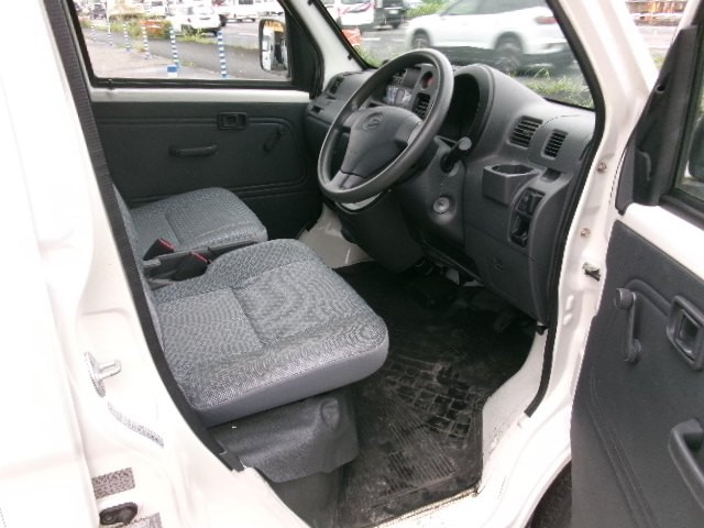 ダイハツ ハイゼット 軽 冷蔵冷凍バン EBD-S321V(112971) 9枚目