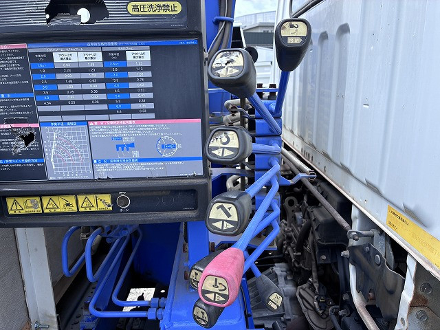 三菱ふそう キャンター 小型 平ボディ（クレーン付） TKG-FEA50(110994) 24枚目
