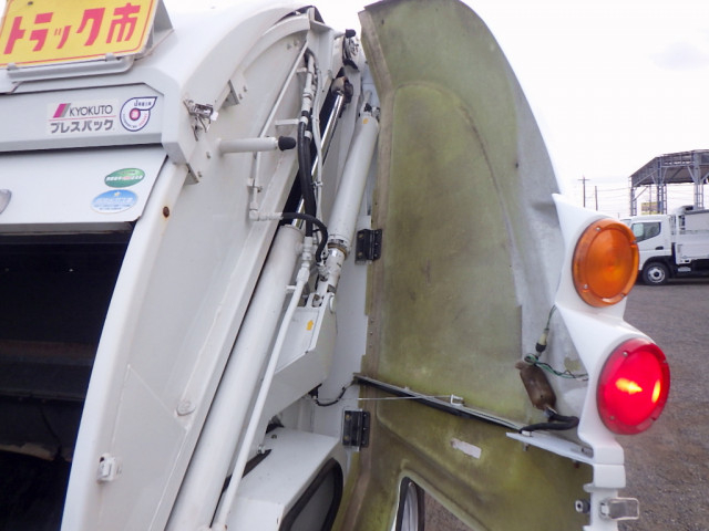三菱ふそう キャンター 小型 塵芥車（プレス式） TPG-FEA50(113597) 40枚目