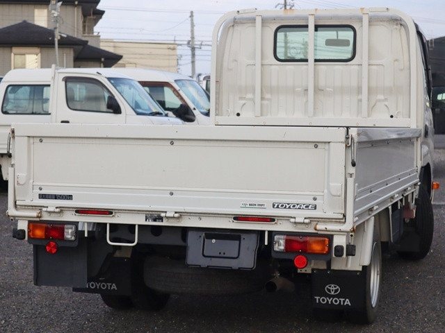 トヨタ トヨエース 小型 平ボディ ABF-TRY230(112018) 2枚目