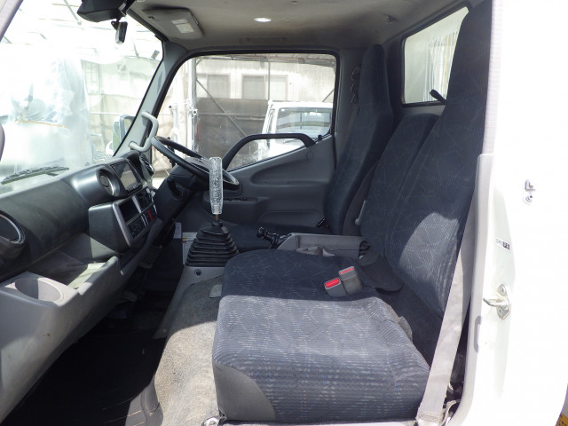 Toyota dyna Small Soil dump 2RG-XZU600D(105588) 8枚目