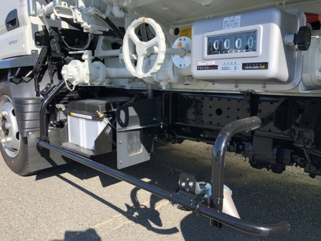 三菱ふそう キャンター 小型 タンクローリー 2PG-FEA80(112660) 32枚目