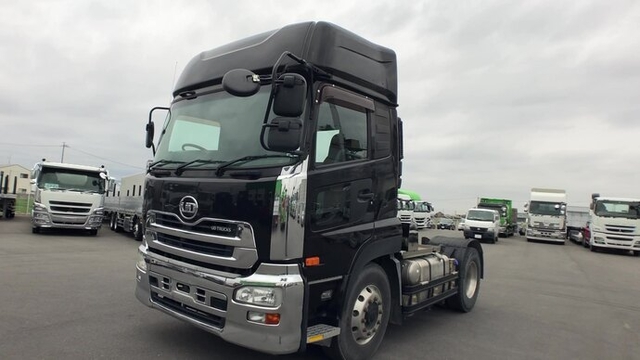 UDトラックス（日産） クオン 大型 トラクタ LKG-GK5XAB(35324) 3枚目