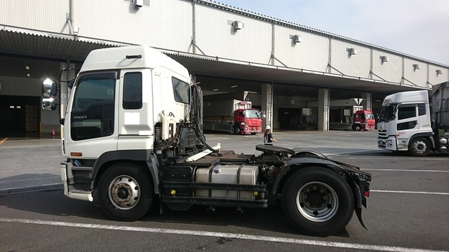 いすゞ ギガ 大型 トラクタ KL-EXD52D3(2174) 7枚目