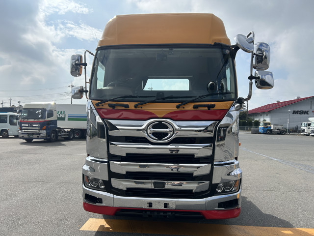 日野 プロフィア 大型 トラクタ 2DG-SH1EDGG(111578) 2枚目