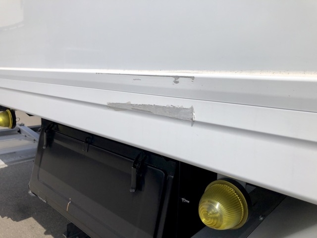三菱ふそう ファイター 中型 冷蔵冷凍バン 2KG-FK62FZ(60830) 76枚目