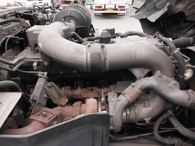 UDトラックス（日産） クオン 大型 トラクタ PKG-GK4XAB(3109) 19枚目