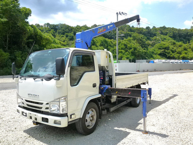 いすゞ エルフ 小型 平ボディ（クレーン付） 2RG-NKR88R(109285) 16枚目
